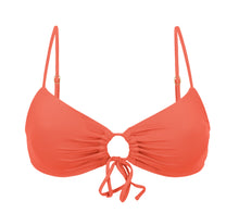 Carregar imagem no visualizador da galeria, Product Front: Rio De Sol Haut Top Light-Peach Mila
