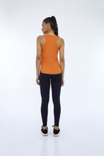 Carregar imagem no visualizador da galeria, Image 05: Alto Giro Fitness Haut Regata Skin Fit Inspiracional Laranja Orangeade
