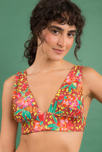 Carregar imagem no visualizador da galeria, Image 12: Rio De Sol Haut Top Tropics Halter-Marina
