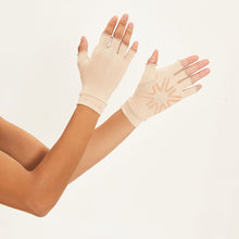 Carregar imagem no visualizador da galeria, Image 04: Uv Line Gants Short Gloves Uni Chocolate Upf50+
