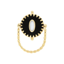Carregar imagem no visualizador da galeria, Model Front: Hipanema Bague Miamor Black Hipanema
