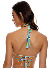 Carregar imagem no visualizador da galeria, Model Back: Luli Fama Haut Top Cross Diamond Amalfi
