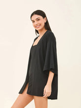Carregar imagem no visualizador da galeria, Image 03: Uv Line Robe De Plage Kimono Color Black Upf50+
