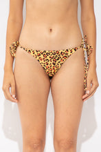 Carregar imagem no visualizador da galeria, Gallery: Rio De Sol Bas Bottom Yellow-Feline Cheeky-Micro
