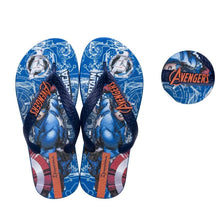 Carregar imagem no visualizador da galeria, Model Front: Ipanema Tongs Ipanema Avengers Brave Azul Azul
