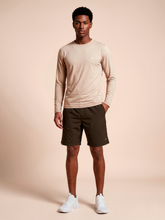 Carregar imagem no visualizador da galeria, Model Front: Uv Line T-Shirt Pour Homme T-Shirt New Fit Masc Sand Upf50+
