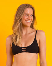 Carregar imagem no visualizador da galeria, Image 10: Rio De Sol Haut Top Bora-Black Bra-Trio
