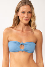 Carregar imagem no visualizador da galeria, Gallery: Rio De Sol Haut Top Solar-Celeste Dora
