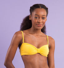 Carregar imagem no visualizador da galeria, Image 09: Rio De Sol Haut Top Malibu-Yellow Bandeau-Duo
