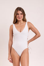 Carregar imagem no visualizador da galeria, Image 05: Rio De Sol Une Pièce Memphis-White Zoe
