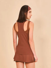 Carregar imagem no visualizador da galeria, Model Back: Uv Line Fitness Haut Regata Sport Color Fem Marrom Upf50+
