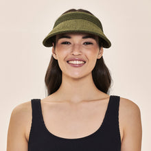 Carregar imagem no visualizador da galeria, Model Front: Uv Line Visière Visor Brunei Verde Militar Upf50+
