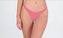 Carregar imagem no visualizador da galeria, Model Front: Rio De Sol Bas Bottom Confetti Essential-Comfy
