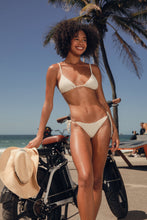 Carregar imagem no visualizador da galeria, Image 11: Rio De Sol Ensemble Set Brisa-Offwhite Lia Lacinho
