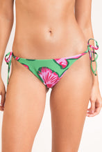 Carregar imagem no visualizador da galeria, Gallery: Rio De Sol Bas Bottom Parrots Ibiza
