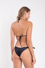 Carregar imagem no visualizador da galeria, Model Back: Rio De Sol Ensemble Set Touch-Black Tri-Inv Cheeky-Tie
