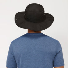 Carregar imagem no visualizador da galeria, Model Back: Uv Line Chapeau Souple/Capeline Safari Preto Upf50+
