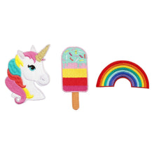 Carregar imagem no visualizador da galeria, Product Front: Sunnylife Games/Activities Badges Sweet Tooth
