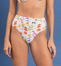 Carregar imagem no visualizador da galeria, Image 12: Rio De Sol Bas Bottom Countryside Hotpants
