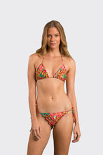 Carregar imagem no visualizador da galeria, Model Front: Rio De Sol Haut Top Tropics Frufru
