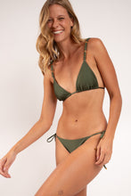 Carregar imagem no visualizador da galeria, Image 09: Rio De Sol Bas Bottom Shimmer-Croco Lacinho
