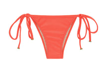 Carregar imagem no visualizador da galeria, Product Front: Rio De Sol Bas Bottom Tabata Tri
