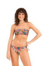 Carregar imagem no visualizador da galeria, Model Back: Rio De Sol Ensemble Set Jungle Bandeau-Reto Madrid
