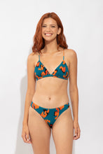 Carregar imagem no visualizador da galeria, Model Front: Rio De Sol Bas Bottom Luma Essential-Comfy
