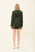 Carregar imagem no visualizador da galeria, Bag-Foldable Windbreaker Jacket Verde Militar
