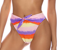 Carregar imagem no visualizador da galeria, Image 04: Luli Fama Bas Bottom Bandeau Miami Sunsets
