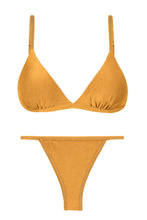 Carregar imagem no visualizador da galeria, Product Front: Rio De Sol Ensemble Set Damasco Tri-Fixo California
