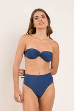 Carregar imagem no visualizador da galeria, Image 07: Rio De Sol Bas Bottom Navy Hotpants
