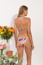 Carregar imagem no visualizador da galeria, Model Back: Rio De Sol Haut Top Fresh-Day Tri-Inv
