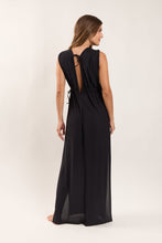 Carregar imagem no visualizador da galeria, Model Back: Rio De Sol Vêtement De Plage Black Long Dress Soleil
