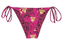 Carregar imagem no visualizador da galeria, Product Front: Rio De Sol Bas Bottom Roar-Pink Ibiza-Comfy
