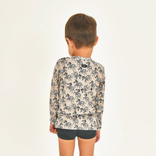 Carregar imagem no visualizador da galeria, Model Back: Uv Line T-Shirt Longsleeve Baby Zebra Upf50+
