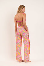 Carregar imagem no visualizador da galeria, Model Back: Rio De Sol Pantalon De Plage Lyla Pants Knot
