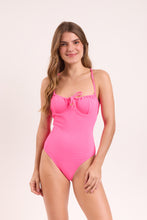 Carregar imagem no visualizador da galeria, Model Front: Rio De Sol Une Pièce Mtx-Ultrapink Julia
