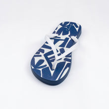 Carregar imagem no visualizador da galeria, Image 05: Rio De Sol Tongs Pottery Slim

