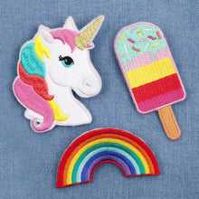 Carregar imagem no visualizador da galeria, Image 03: Sunnylife Games/Activities Badges Sweet Tooth
