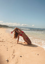 Carregar imagem no visualizador da galeria, Image 11: Wednesday In Hawaii By Rio De Sol Bas Bottom Hibiscus Isla
