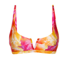 Carregar imagem no visualizador da galeria, Product Front: Rio De Sol Haut Top Tiedye-Red Bra-V
