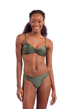 Carregar imagem no visualizador da galeria, Model Front: Rio De Sol Haut Top Croco Bandeau-Joy
