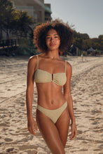 Carregar imagem no visualizador da galeria, Image 14: Rio De Sol Haut Top Brisa-Pistache Sara
