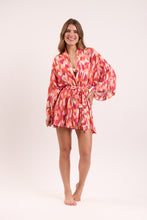 Carregar imagem no visualizador da galeria, Model Front: Rio De Sol Robe De Plage Mirage Kimono
