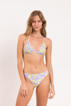 Carregar imagem no visualizador da galeria, Model Front: Rio De Sol Bas Bottom Glow Essential-Comfy
