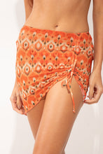 Carregar imagem no visualizador da galeria, Gallery: Rio De Sol Jupe De Page Maracai Mini Skirt Ruched
