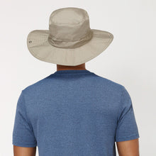 Carregar imagem no visualizador da galeria, Model Back: Uv Line Chapeau Souple/Capeline Safari Kaki Upf50+
