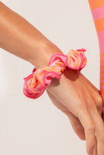 Carregar imagem no visualizador da galeria, Image 04: Rio De Sol Chouchou Solea Scrunchie

