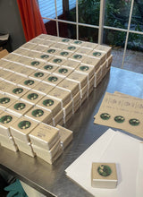 Carregar imagem no visualizador da galeria, Image 07: Monoï Royal Bar Soaps Savon Creme De Tamanu By Anoea Bora Bora
